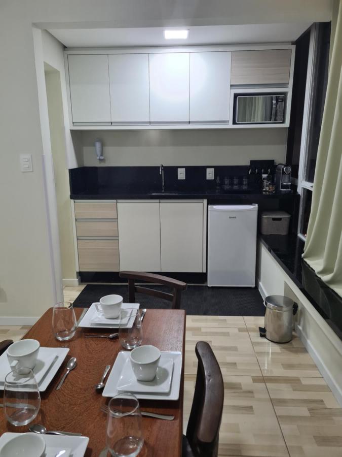 דירות Studio No Centro De Florianópolis מראה חיצוני תמונה